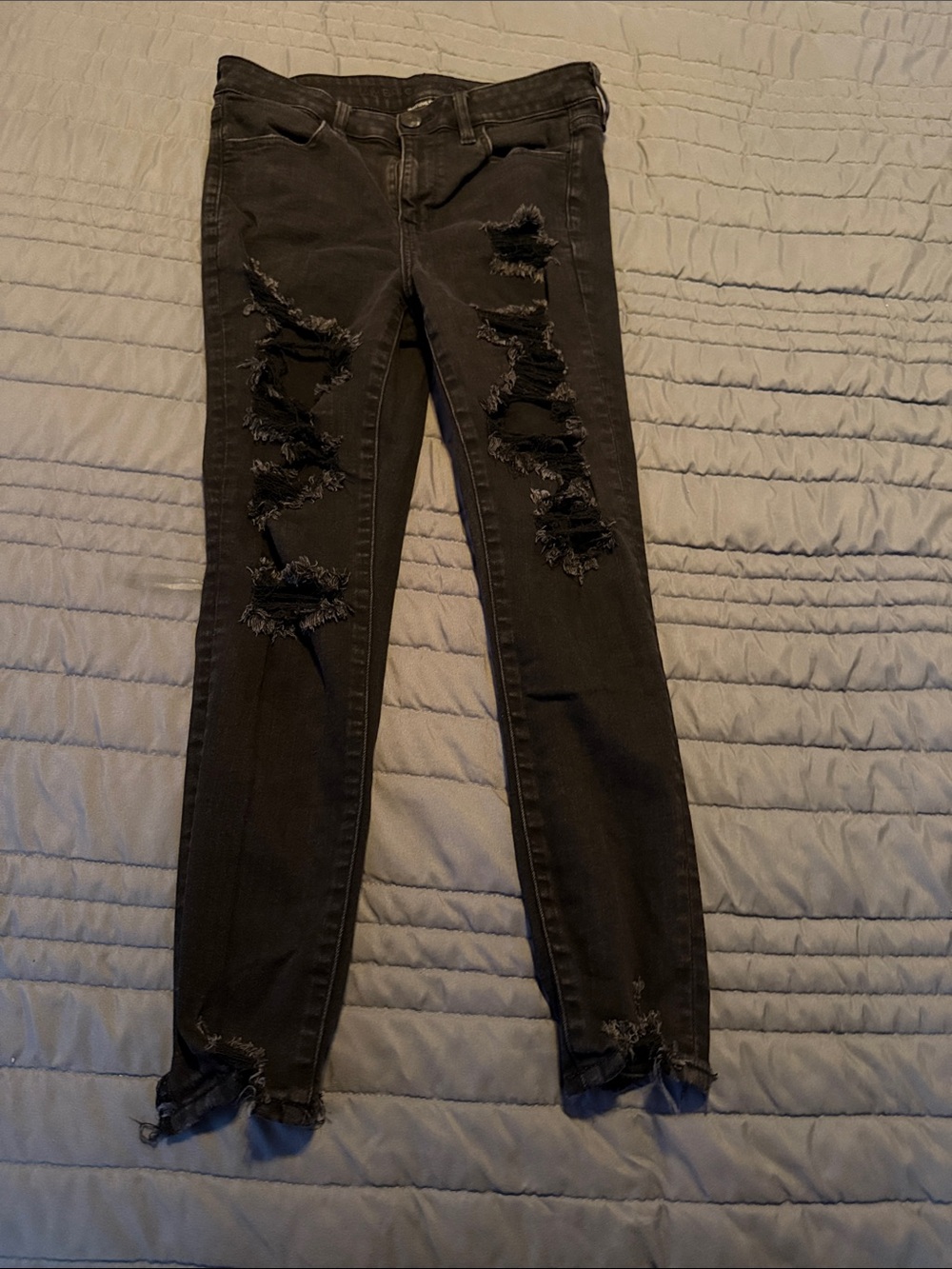 American Eagle Outfitters Black Ripped Skinny Jeans